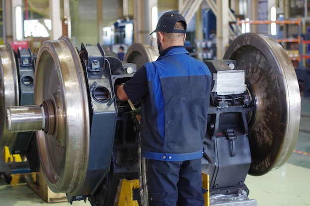 Foto experts in de wegen- en metro-industrie in iran