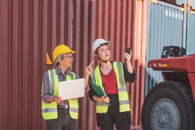 Export management team is inspecting the containers. to manage the export of goods to foreign countries, Lagre cargo shipment