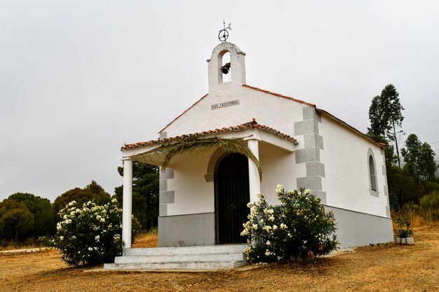 Photo exterior of building against sky