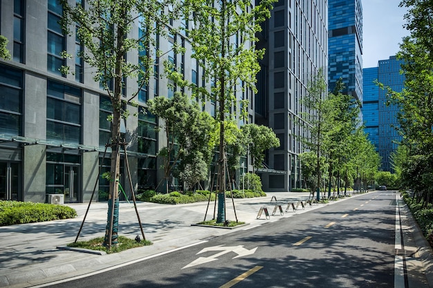 Photo exterior of a modern office building