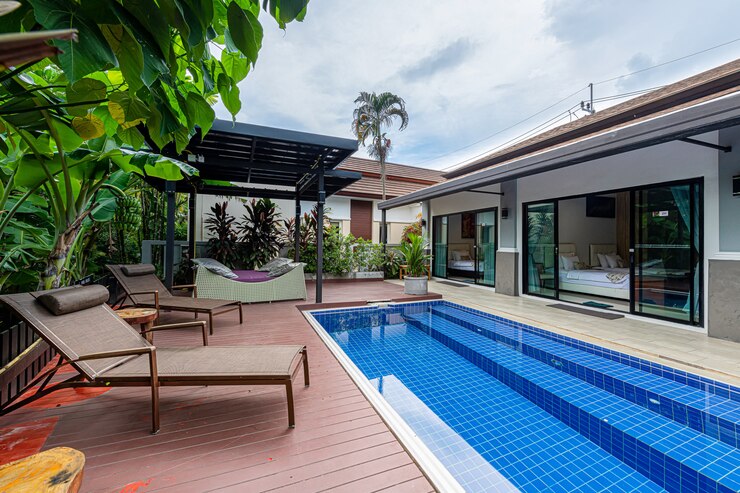 Exterior Modern Tropical Villa with Swimming Pool