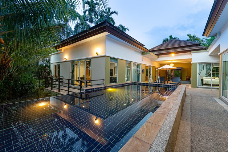 Exterior Modern Tropical Villa with Swimming Pool