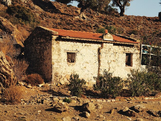 Photo exterior of old building against sky