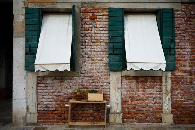 Photo exterior of old building in venice