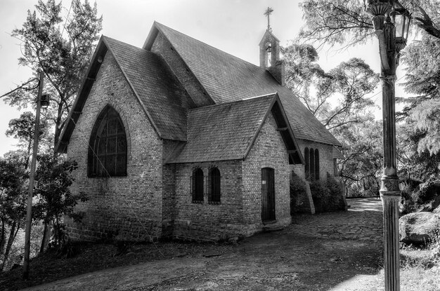 Photo exterior of old building