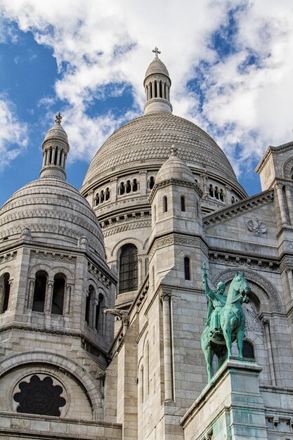Внешняя архитектура Сакре-Кер Монмартр Париж Франция