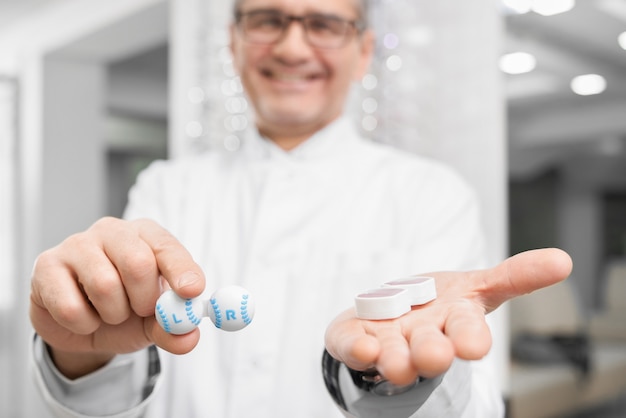 Eye specialict holding container for contact lenses.