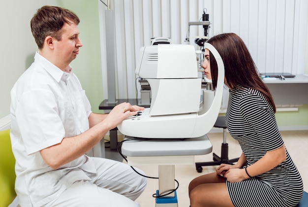 Photo eye tonometry. non-contact tonometer.