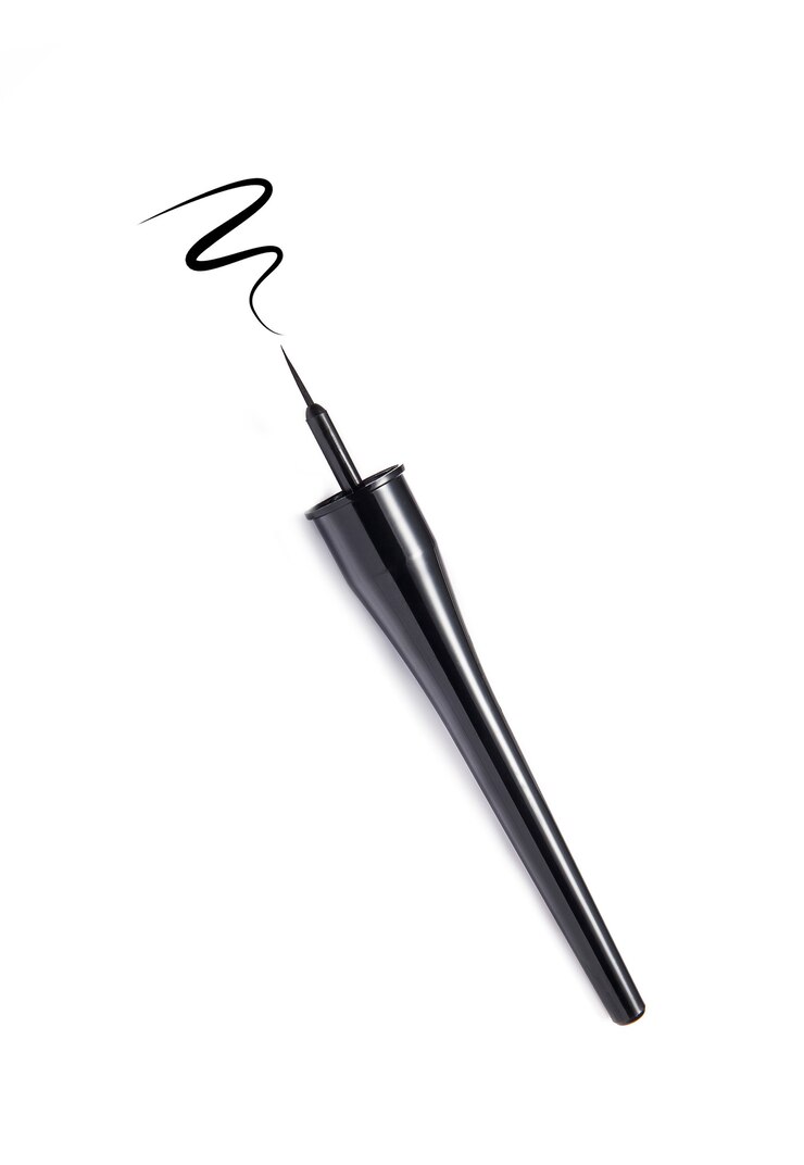 Eyeliner en slag op wit