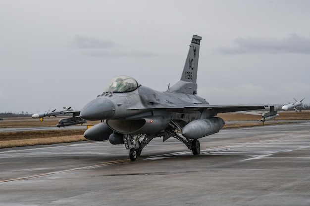 F-16 straaljager