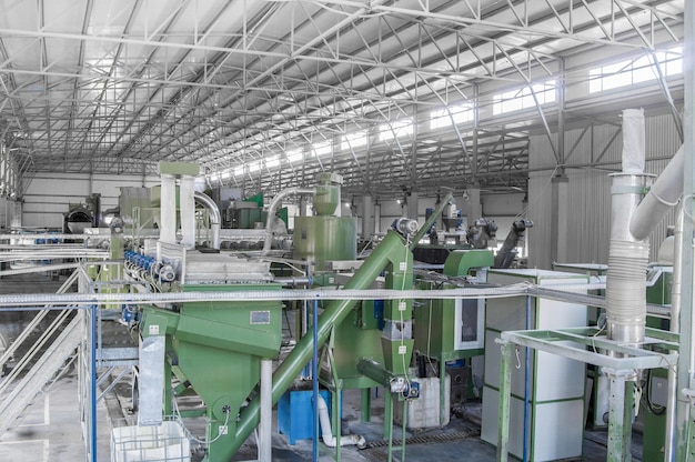 Factory equipment for processing and recycling of plastic bottles PET recycling plant