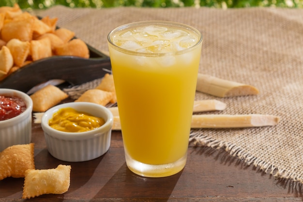 Fair pie with sugar cane juice