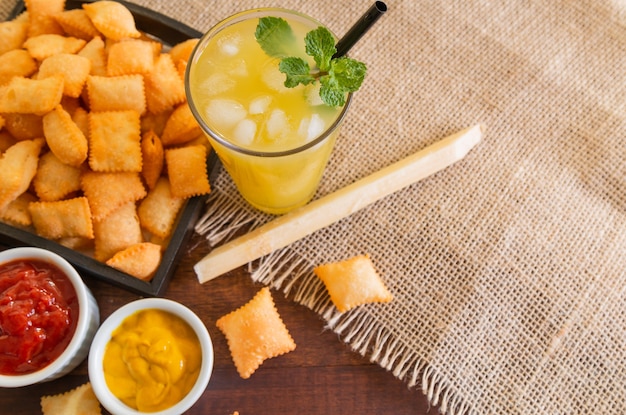 Fair pie with sugar cane juice