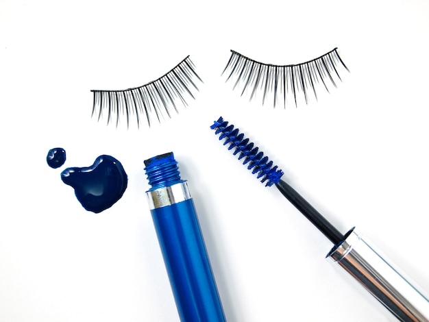 Photo false eyelash mascara and make up brush