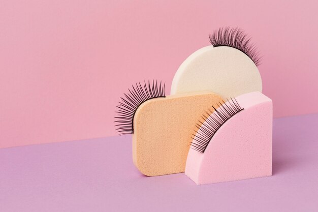 Photo false eyelashes arrangement