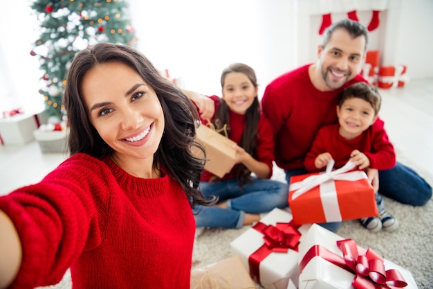 Familieportret op eerste kerstdag