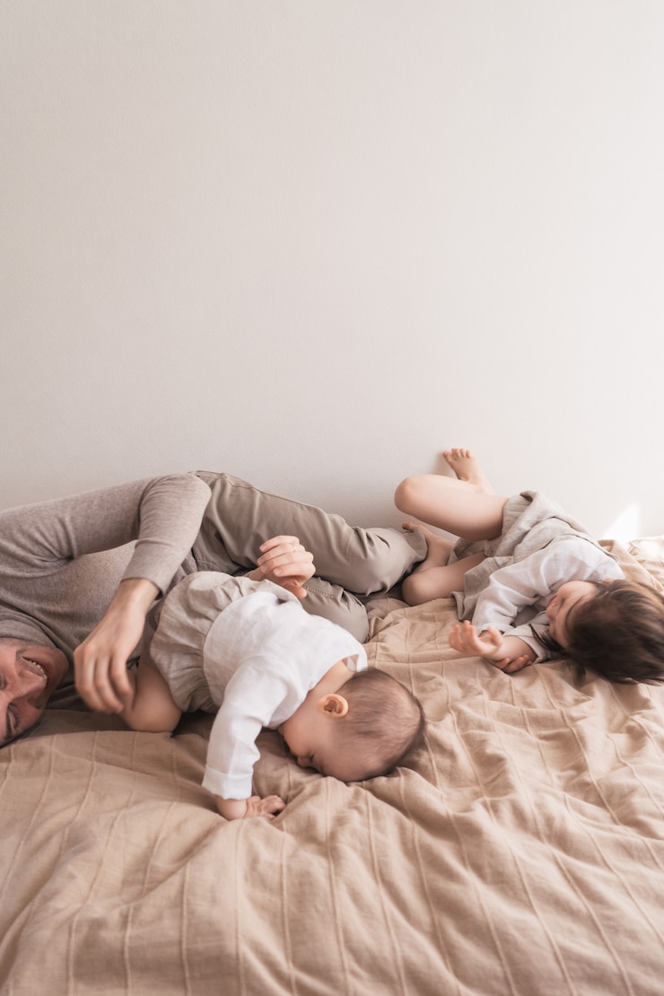 Photo 침실에서 재미 가족