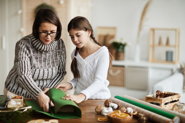 Family making present