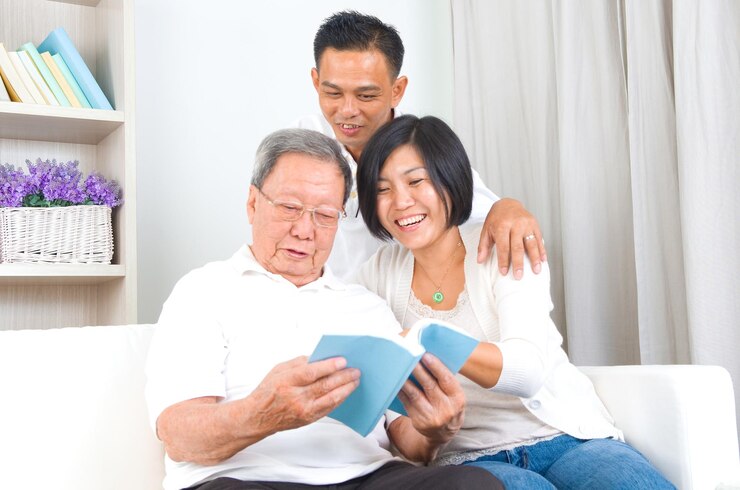Photo 家で家族で読む本