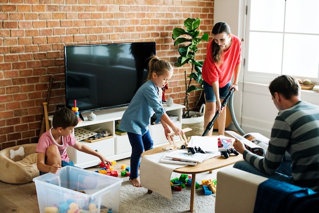 Famiglia che trascorre del tempo insieme