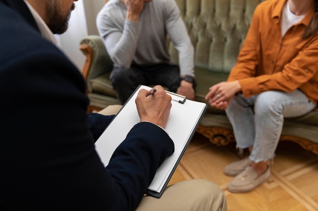 Photo family therapy in psychologist office