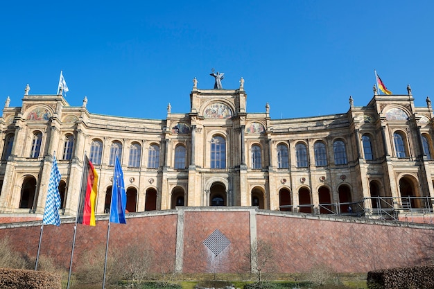 유명한 Bayerischer Landtag, Maximilianeum, 뮌헨, 독일