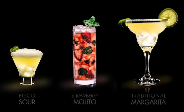 Photo famous drinks (pisco sour, mojito strawberry, margarita)  - black surface
