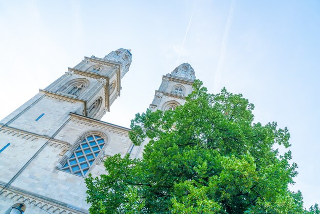 취리히의 유명한 그로스 뮌스터 교회