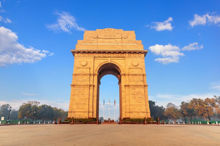 デリーインドの有名なインド門のランドマーク