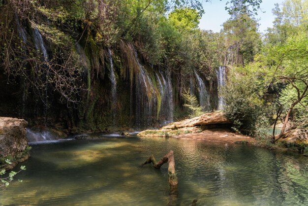 Photo famous kursunlu waterfalls in antalya turkey