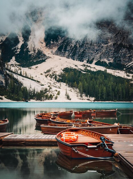 Fantastisch uitzicht op het meer van Braies