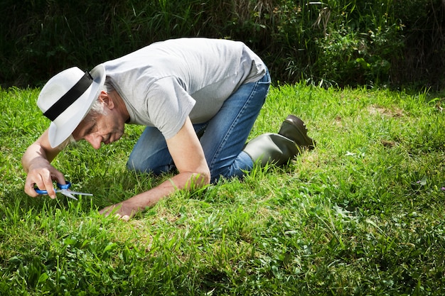 Farmer gardener