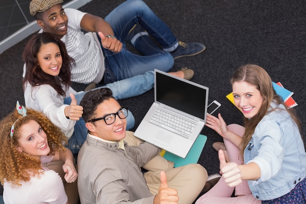 Fashion students working as a team 