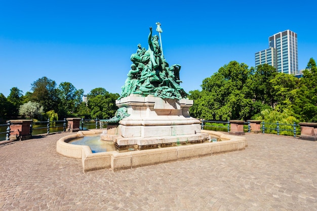 Father Rhine Daughters monument Dusseldorf