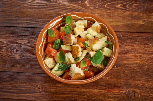 Fattoush - Lebanese Salad.tasty Arabiccuisine