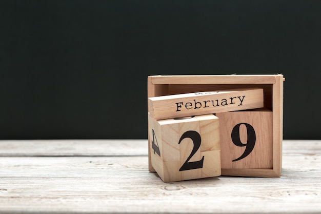 Фото 29 февраля день 29 февраля месяца, календарь на деревянные. зимнее время