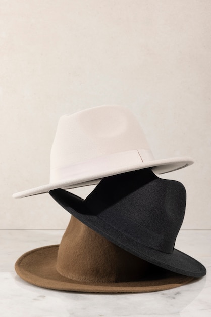 Photo fedora hats in studio still life