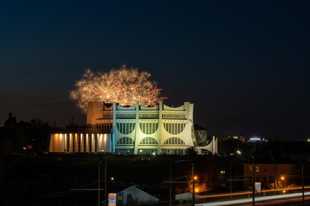 Feestelijk vuurwerk ter ere van Victory Day