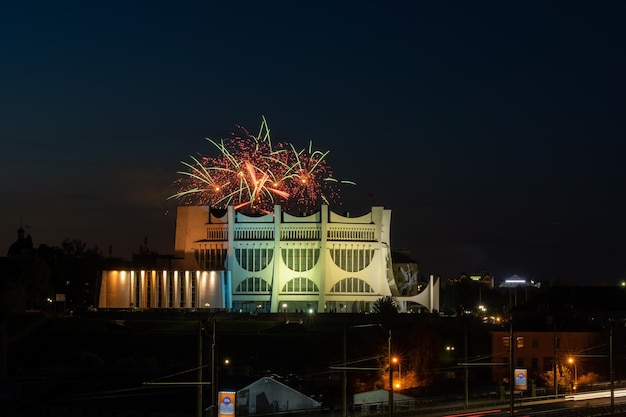 Feestelijk vuurwerk ter ere van Victory Day