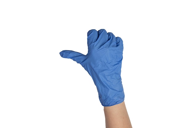 Foto medico donna che indossa guanti blu in styryl e mostra diversi gesti delle mani isolati su sfondo bianco concetto di salute assistenza medica ospedaliera