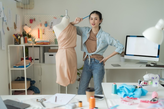 Female entrepreneurs are making new clothing collections