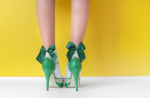 Neon Yellow Patent Leather Stiletto Lime Green High Heels With Pointe Toe  For Women Available In Big Sizes 44 12cm, 10cm 8cm With Box From  Happyday818, $60.31 | DHgate.Com