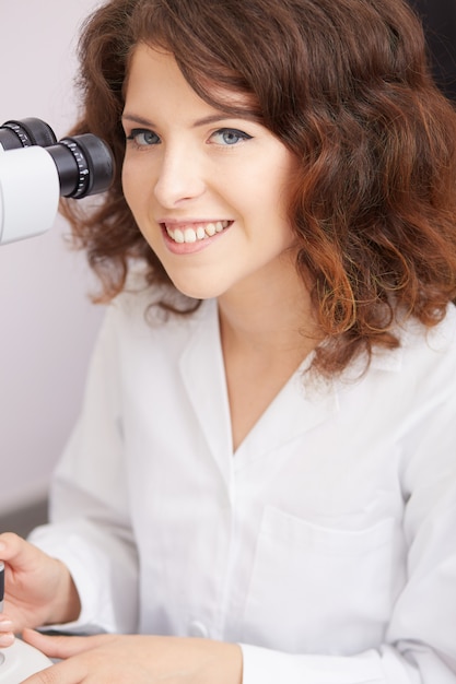 Female Opthalmologist working