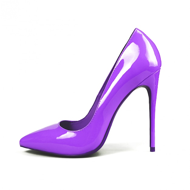 Scarpe viola femminili sopra bianco