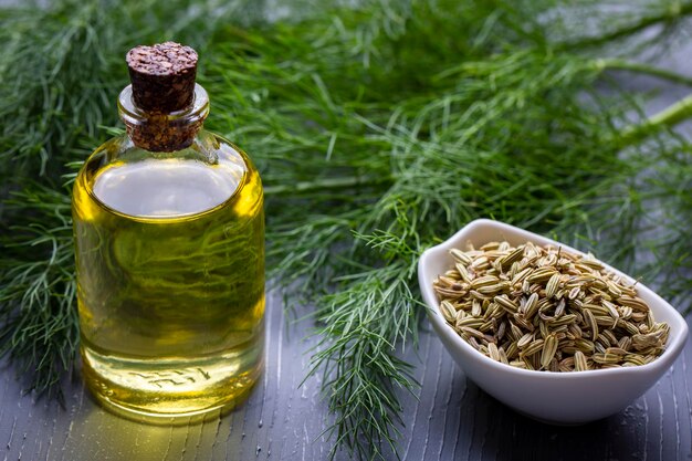 Fennel oil and fennel seeds