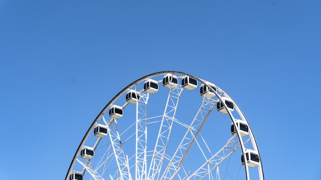 Photo ferris wheel in baku azerbaijan