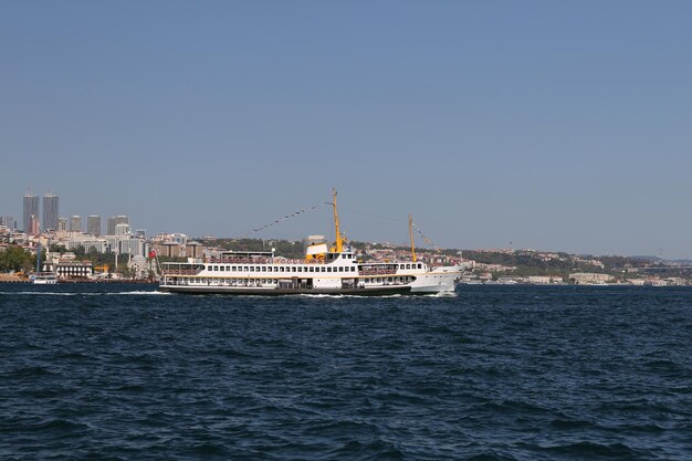 ボスポラス海峡のフェリー