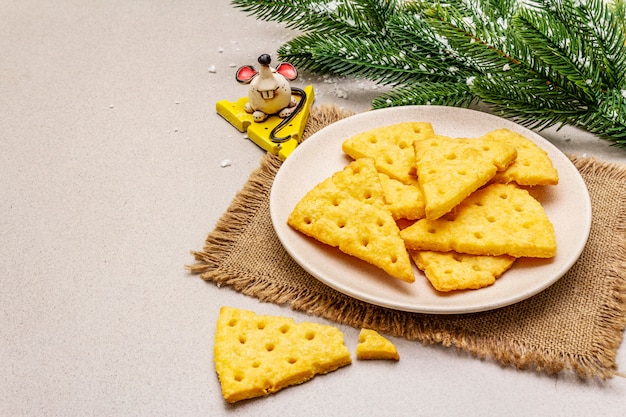 Festive cheese crackers