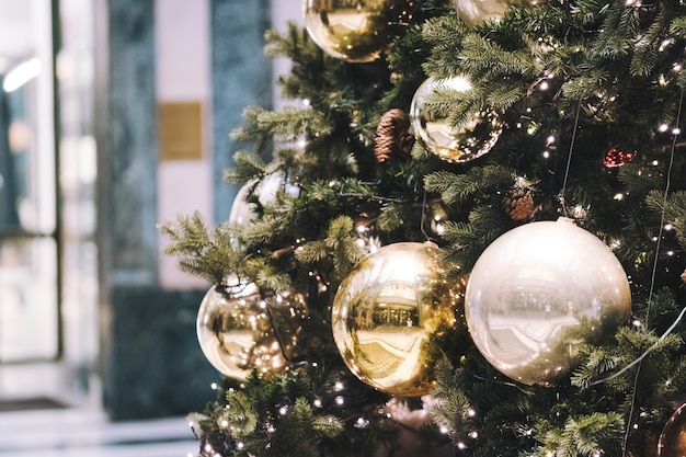 お祝いの屋外装飾クリスマスライト