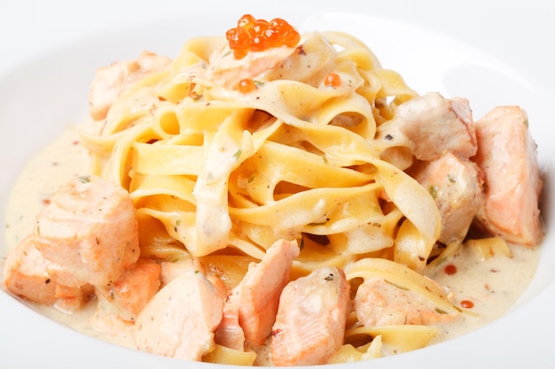 Foto fettuccine al salmone